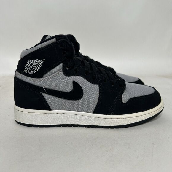 Nike Shoes Air Jordan 1 Retro High GS “Wolf Grey” 2024 - Picture 4 of 8